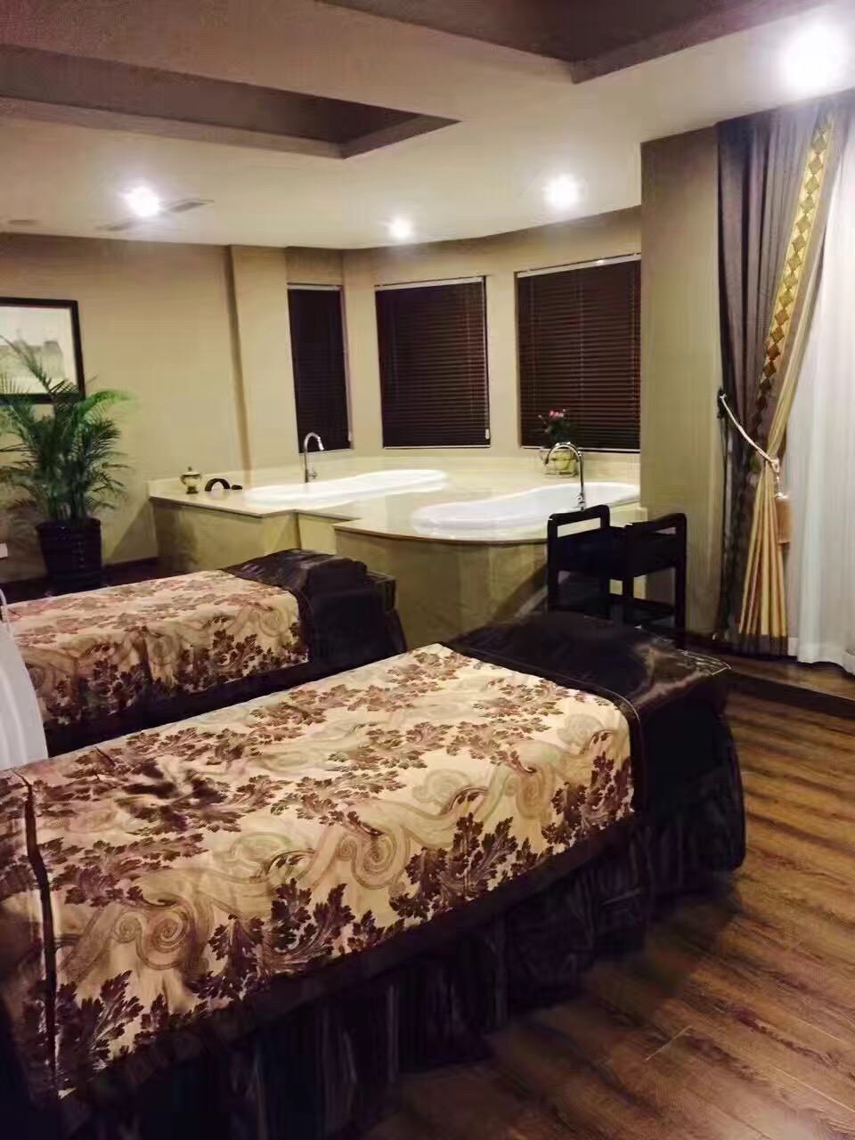 美容養(yǎng)生選擇哪個品牌好？