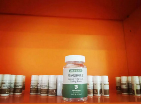 NEWNEW|比大牌還好用的私人定制，C位占領我的化妝臺！