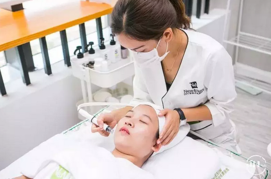 New&New|抓住美業(yè)風(fēng)口，你的創(chuàng)業(yè)路會(huì)輕松好多！