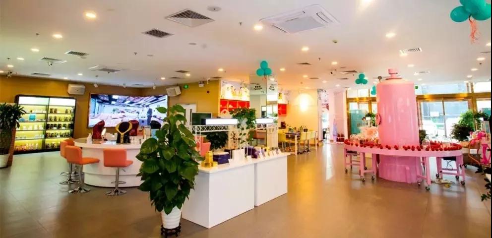 月薪過萬開美妝店？先搞懂美妝新零售！