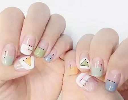 快收藏！TOK幾何風美甲，橫豎都是美~