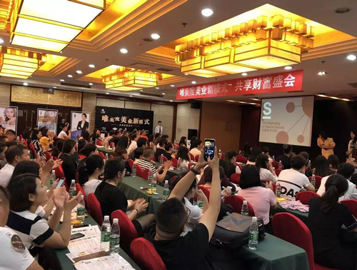 連鎖美容院加盟項目一大堆，為什么顧客沒幾個