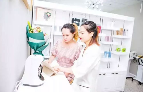 光電美膚消費市場怎么樣？VN智能光電美膚館