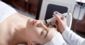 VN戰(zhàn)痘攻略：分階段分程度進行，根治痘痘就應該這么做