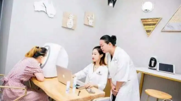 美容院與顧客溝通方式應注意哪幾點