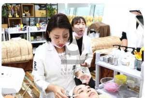 美容院美容師素質的好壞直接影響銷售