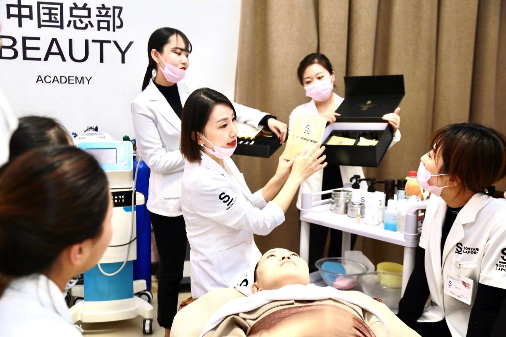 美業(yè)運(yùn)營：盈利有道！三大核心打造皮膚管理店超強(qiáng)競爭力！