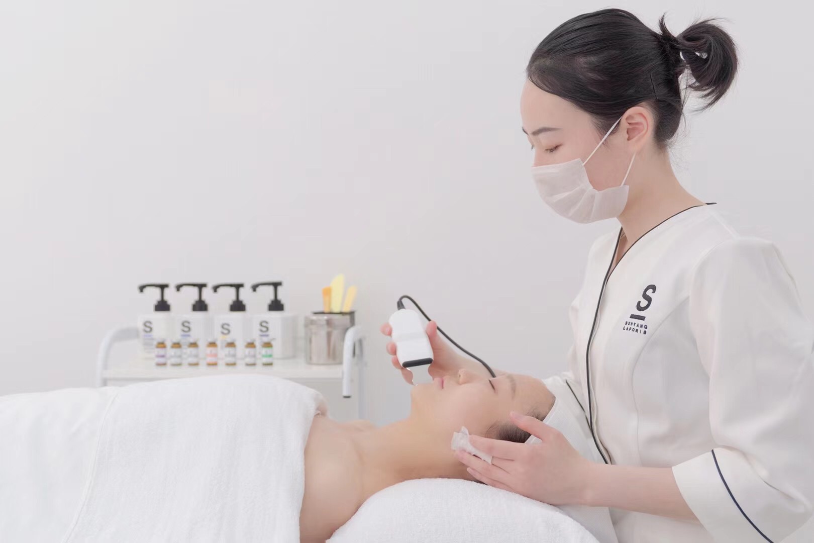 美業(yè)內(nèi)卷嚴重？做好客戶管理是關(guān)鍵！