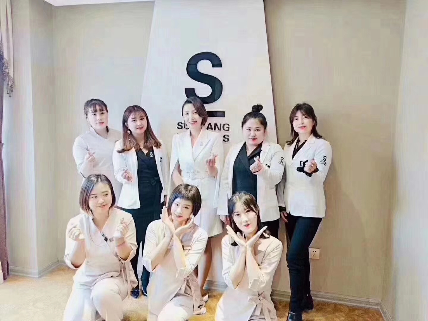 美容院怎么培訓和管理員工呢